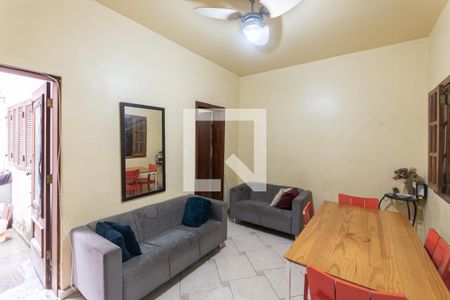 Sala 1 (primeiro andar) de casa à venda com 5 quartos, 250m² em Grajaú, Rio de Janeiro