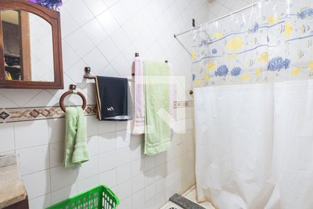 Casa à venda com 250m², 5 quartos e 1 vagaBanheiro Suíte 1 (primeiro andar)