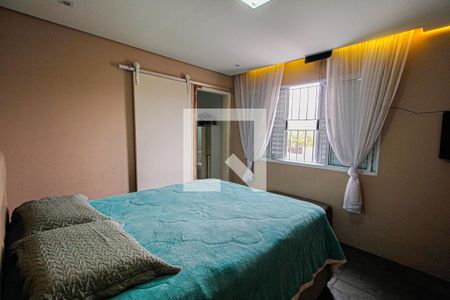 Quarto Suíte de casa à venda com 3 quartos, 137m² em Jardim Ocara, Santo André