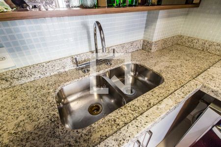 Apartamento à venda com 160m², 2 quartos e 2 vagasDetalhe da cozinha