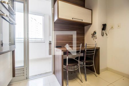 Apartamento à venda com 160m², 2 quartos e 2 vagasCozinha