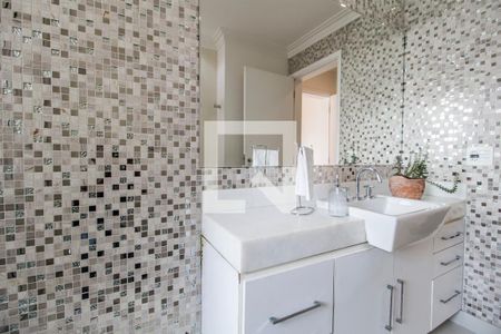 Apartamento à venda com 160m², 2 quartos e 2 vagasBanheiro da Suíte 1