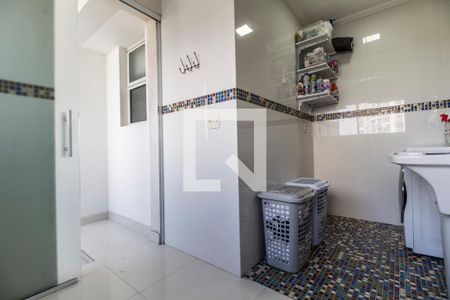 Apartamento à venda com 160m², 2 quartos e 2 vagasÁrea de Serviço