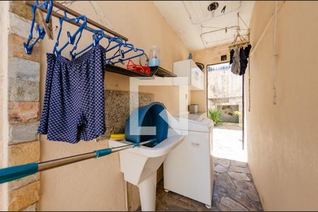 Apartamento à venda com 162m², 3 quartos e 1 vaga Apartamento à venda com 162m², 3 quartos e 1 vagaÁrea de serviço