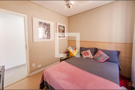 Apartamento à venda com 162m², 3 quartos e 1 vaga Apartamento à venda com 162m², 3 quartos e 1 vagaQuarto 2