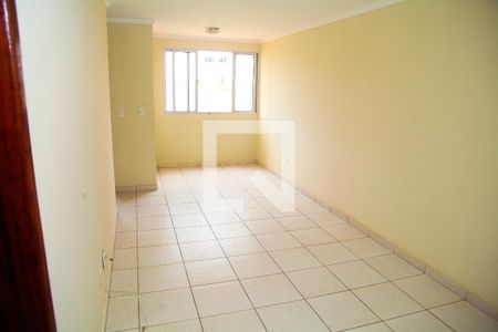 Sala de apartamento para alugar com 3 quartos, 60m² em Samambaia Norte (samambaia), Brasília