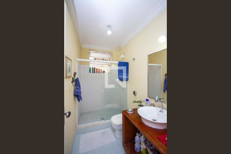 Banheiro de apartamento à venda com 1 quarto, 62m² em Icaraí, Niterói
