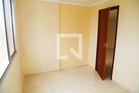 Quarto 1 de apartamento para alugar com 3 quartos, 60m² em Samambaia Norte (samambaia), Brasília