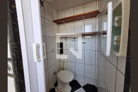 Apartamento à venda com 90m², 3 quartos e 1 vaga Apartamento à venda com 90m², 3 quartos e 1 vagaBanheiro de serviço