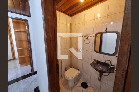 Apartamento à venda com 90m², 3 quartos e 1 vaga Apartamento à venda com 90m², 3 quartos e 1 vagaBanheiro Corredor