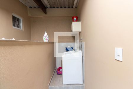 Casa para alugar com 46m², 2 quartos e sem vaga Casa para alugar com 46m², 2 quartos e sem vagaLavanderia