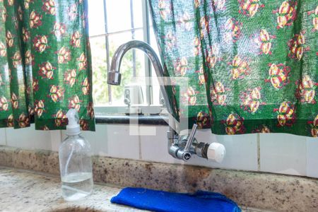 Casa para alugar com 46m², 2 quartos e sem vaga Casa para alugar com 46m², 2 quartos e sem vagaCozinha - Torneira