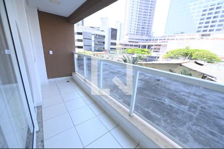 varanda de kitnet/studio para alugar com 1 quarto, 50m² em Setor Oeste, Goiânia