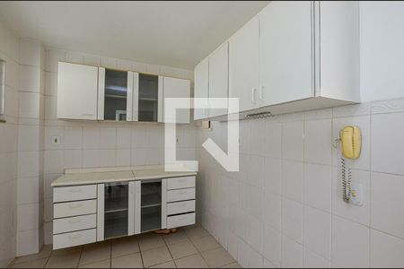 Casa de condomínio à venda com 150m², 4 quartos e 2 vagasCozinha