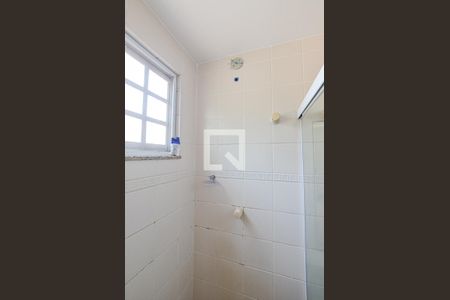 Casa de condomínio à venda com 150m², 4 quartos e 2 vagasBanheiro 