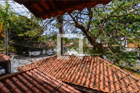 Casa de condomínio à venda com 150m², 4 quartos e 2 vagasSuite