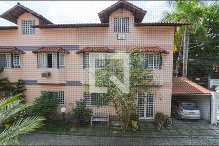 Casa de condomínio à venda com 150m², 4 quartos e 2 vagasQuarto 2