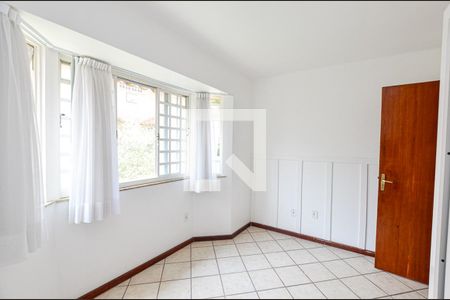 Quarto 1 de casa de condomínio à venda com 3 quartos, 150m² em Maria Paula, Niterói