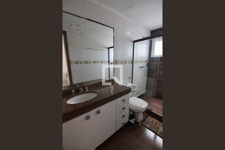 Apartamento à venda com 175m², 4 quartos e 2 vagasBanheiro da Suíte 1