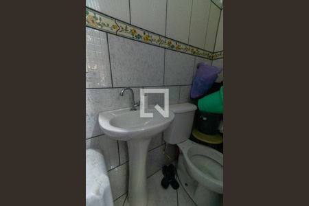 Casa de condomínio para alugar com 122m², 3 quartos e 2 vagas Casa de condomínio para alugar com 122m², 3 quartos e 2 vagasBanheiro de serviço