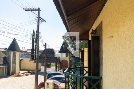 Casa de condomínio para alugar com 122m², 3 quartos e 2 vagas Casa de condomínio para alugar com 122m², 3 quartos e 2 vagasVaranda