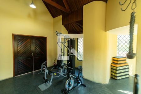 Casa de condomínio para alugar com 122m², 3 quartos e 2 vagas Casa de condomínio para alugar com 122m², 3 quartos e 2 vagasÁrea comum - Academia