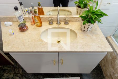 Apartamento à venda com 226m², 3 quartos e 2 vagasDetalhe Banheiro - Andar Superior 