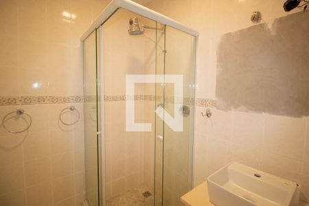 Apartamento à venda com 180m², 3 quartos e sem vagaBanheiro social