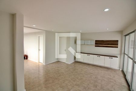 Apartamento à venda com 188m², 4 quartos e 2 vagas Apartamento à venda com 188m², 4 quartos e 2 vagasSala