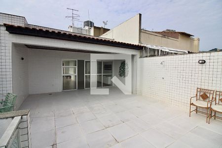 Apartamento à venda com 188m², 4 quartos e 2 vagas Apartamento à venda com 188m², 4 quartos e 2 vagasVaranda da Sala