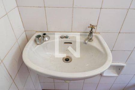 Banheiro de casa para alugar com 1 quarto, 50m² em Vila Maria Alta, São Paulo