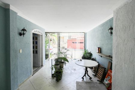 Casa para alugar com 220m², 3 quartos e 2 vagas Casa para alugar com 220m², 3 quartos e 2 vagasGaragem