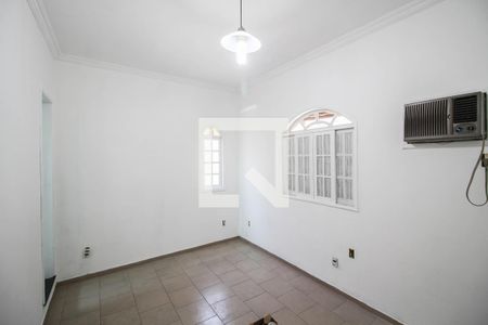 Casa para alugar com 220m², 3 quartos e 2 vagas Casa para alugar com 220m², 3 quartos e 2 vagasSuíte 2