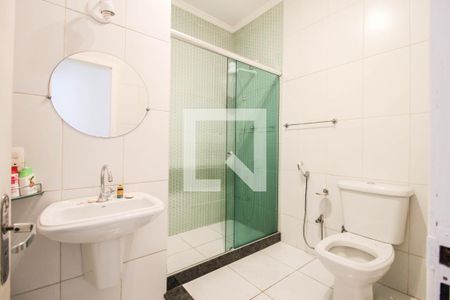 Casa para alugar com 220m², 3 quartos e 2 vagas Casa para alugar com 220m², 3 quartos e 2 vagasBanheiro 1