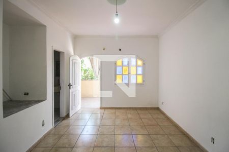 Casa para alugar com 220m², 3 quartos e 2 vagas Casa para alugar com 220m², 3 quartos e 2 vagasSuíte 1