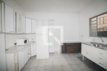 Cozinha de casa para alugar com 1 quarto, 70m² em Jardim Denise, São Paulo