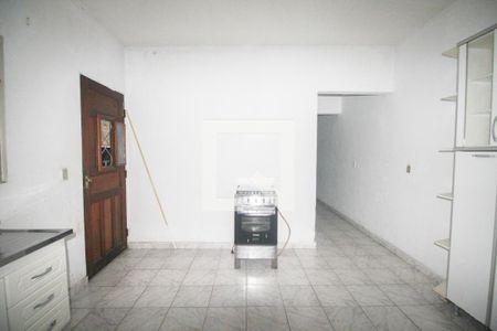 Cozinha de casa para alugar com 1 quarto, 70m² em Jardim Denise, São Paulo