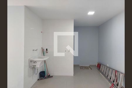Casa para alugar com 140m², 2 quartos e 2 vagas Casa para alugar com 140m², 2 quartos e 2 vagasÁrea de Serviço