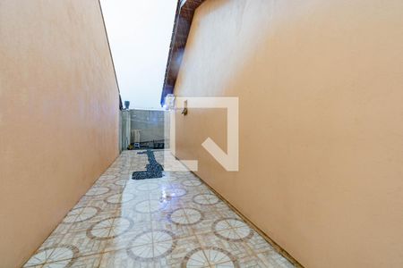Área Externa de casa para alugar com 2 quartos, 60m² em Olaria, Canoas