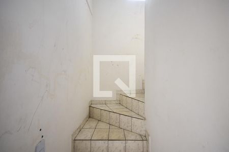 Escada de casa à venda com 2 quartos, 137m² em Cidade Intercap, Taboão da Serra