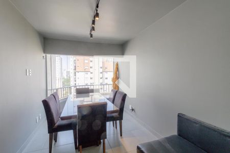 Sala  de apartamento à venda com 2 quartos, 120m² em Brooklin, São Paulo
