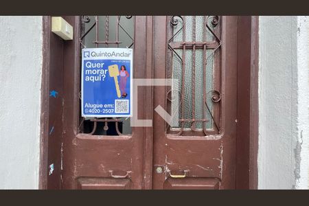 Casa para alugar com 90m², 2 quartos e sem vagaFachada