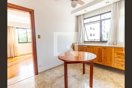 Apartamento à venda com 260m², 4 quartos e 4 vagasSala de Jantar