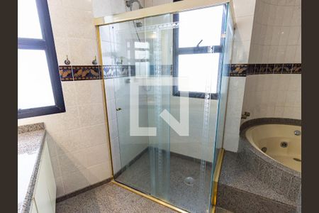 Apartamento à venda com 260m², 4 quartos e 4 vagasBanheiro da Suíte Master