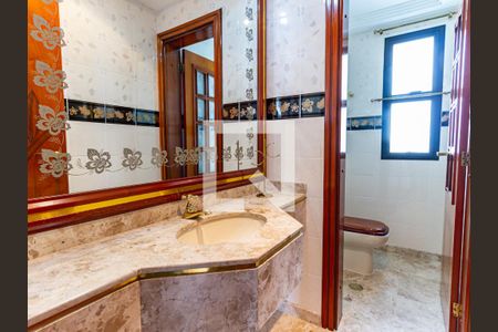 Apartamento à venda com 260m², 4 quartos e 4 vagasLavabo