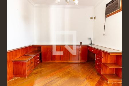 Apartamento à venda com 260m², 4 quartos e 4 vagasSuíte Master