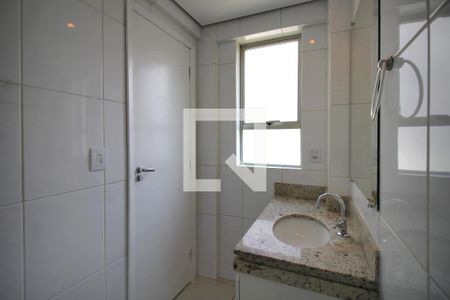 Apartamento para alugar com 130m², 2 quartos e 2 vagasBanheiro da Suíte