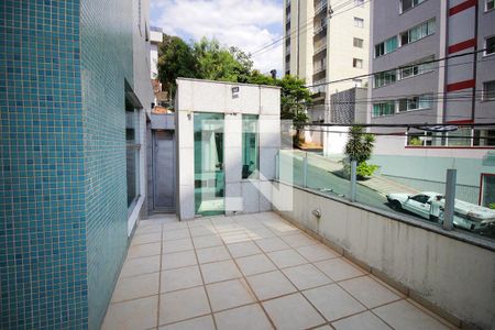 Apartamento para alugar com 130m², 2 quartos e 2 vagasÁrea comum