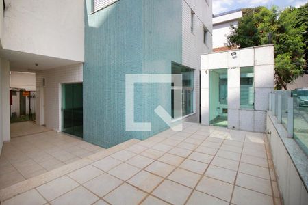 Apartamento para alugar com 130m², 2 quartos e 2 vagasÁrea comum