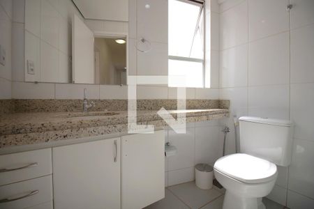 Apartamento para alugar com 130m², 2 quartos e 2 vagasBanheiro